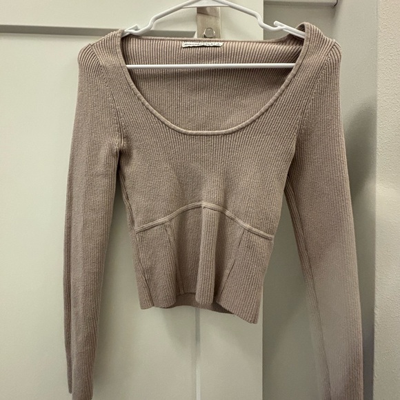 Abercrombie & Fitch Taupe Ribbed Sweater - Picture 2 of 2
